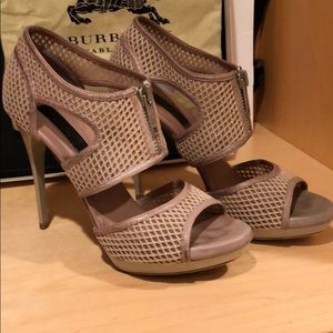 Burberry Prorsum Mesh heels